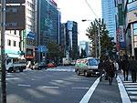 銀座口でて二つ目の交差点